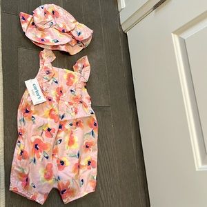 Brand new Carter hat and jumper